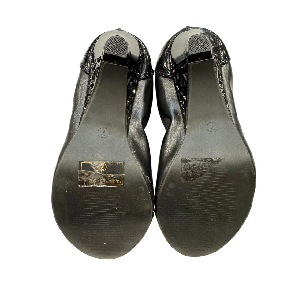 Bella Black Beaded Floral Pumps Cutout Architectural Heel Patent Cap Toe Size 7